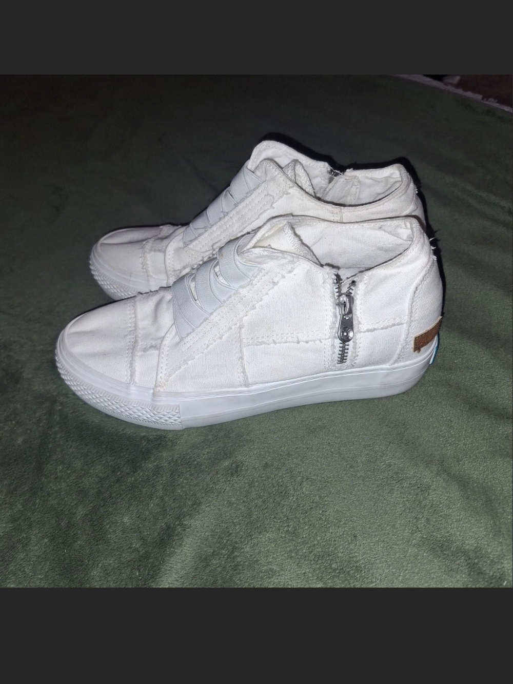 Rocket Dog White Slip-On High Top Sneakers with Side Zipper